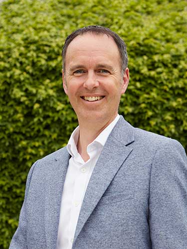 Jon Flin